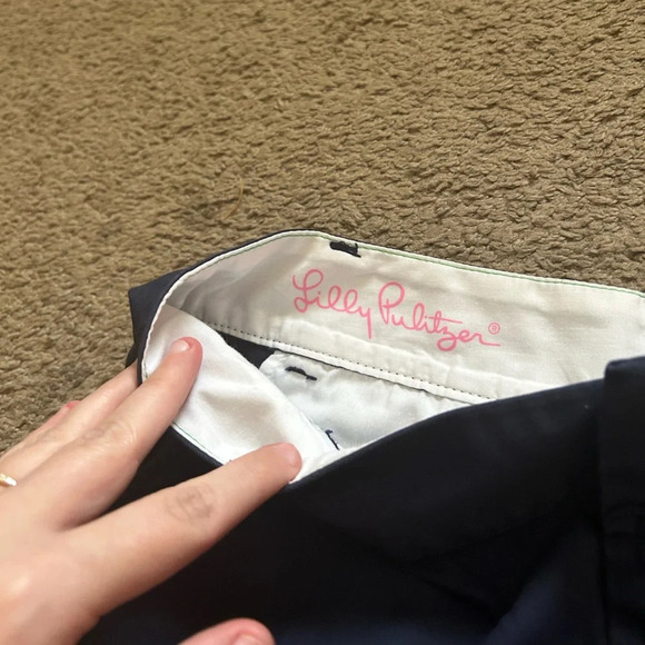 Lilly Pulitzer Chipper Navy Beach Twill Cotton Bermuda Shorts 10” inseam Size 4 - Picture 6 of 8
